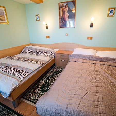 Apartments Zvoh, Krvavec, Ski-In, Ski-Out 서클리예나고렌스켐 객실 사진