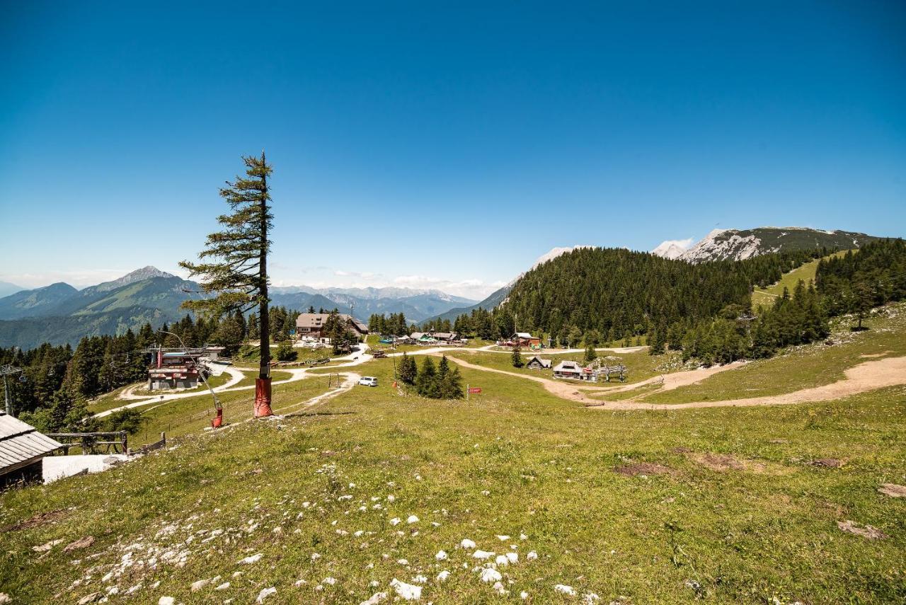 Apartments Zvoh, Krvavec, Ski-In, Ski-Out 서클리예나고렌스켐 외부 사진