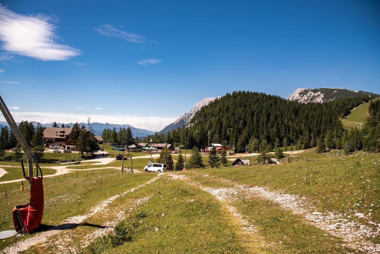 Apartments Zvoh, Krvavec, Ski-In, Ski-Out 서클리예나고렌스켐 외부 사진