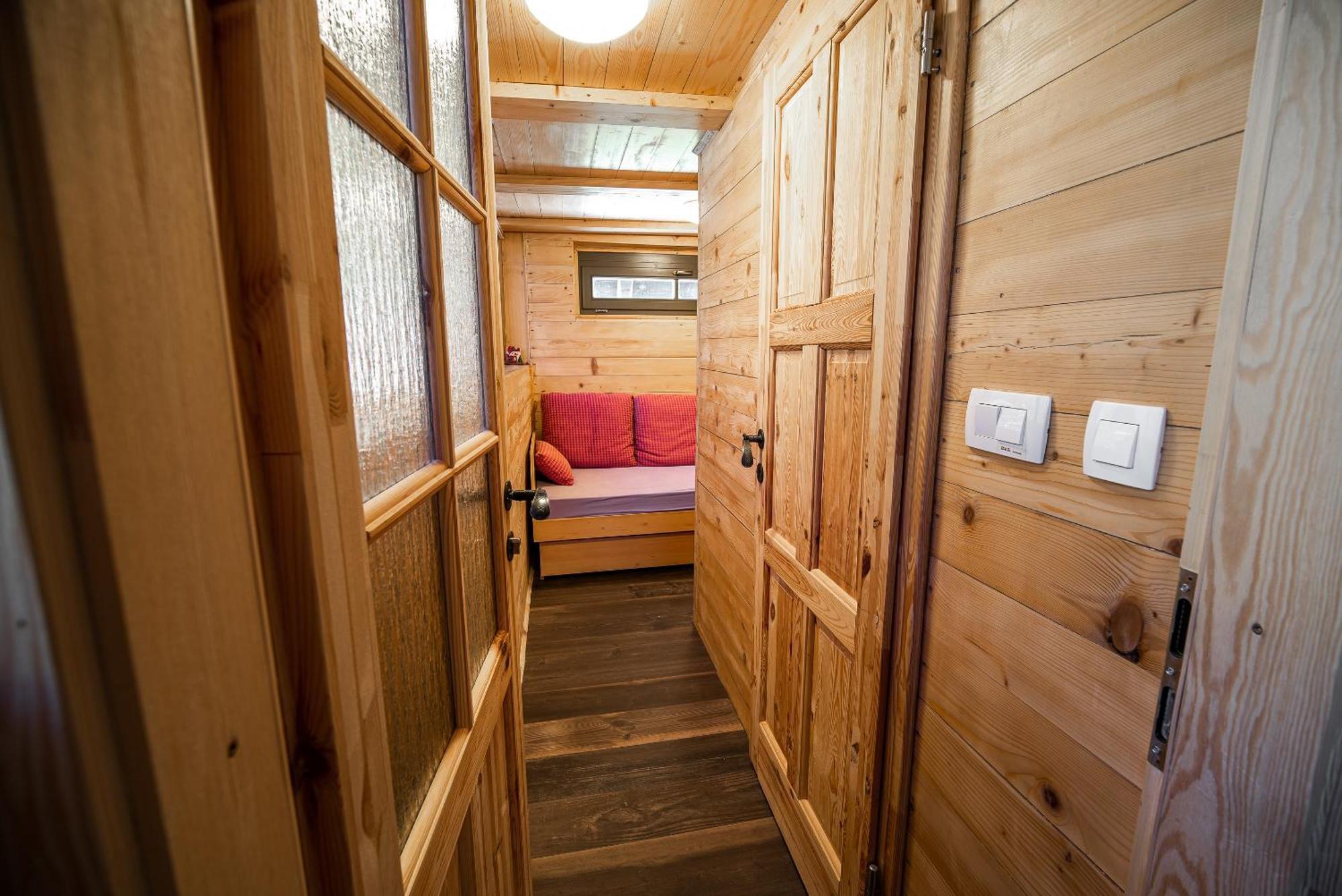 Apartments Zvoh, Krvavec, Ski-In, Ski-Out 서클리예나고렌스켐 객실 사진
